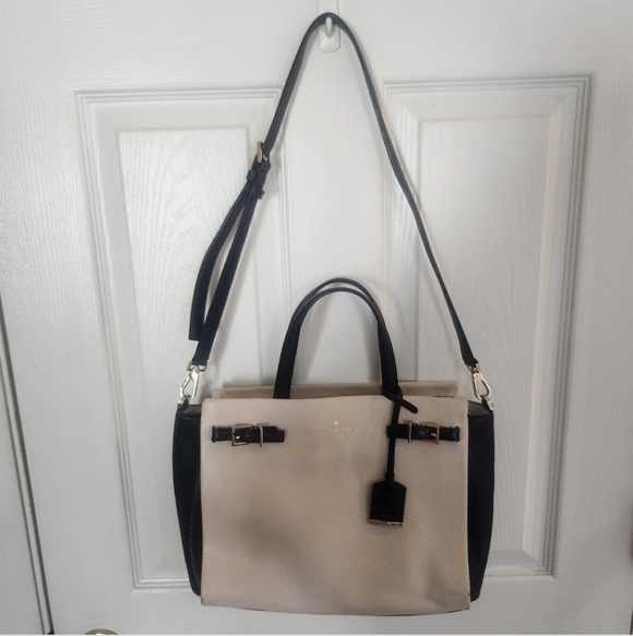 kate spade Handbags - Kate Spade Holden Street Lanie Color Block Navy Cream Satchel Crossbody‎ Tassel